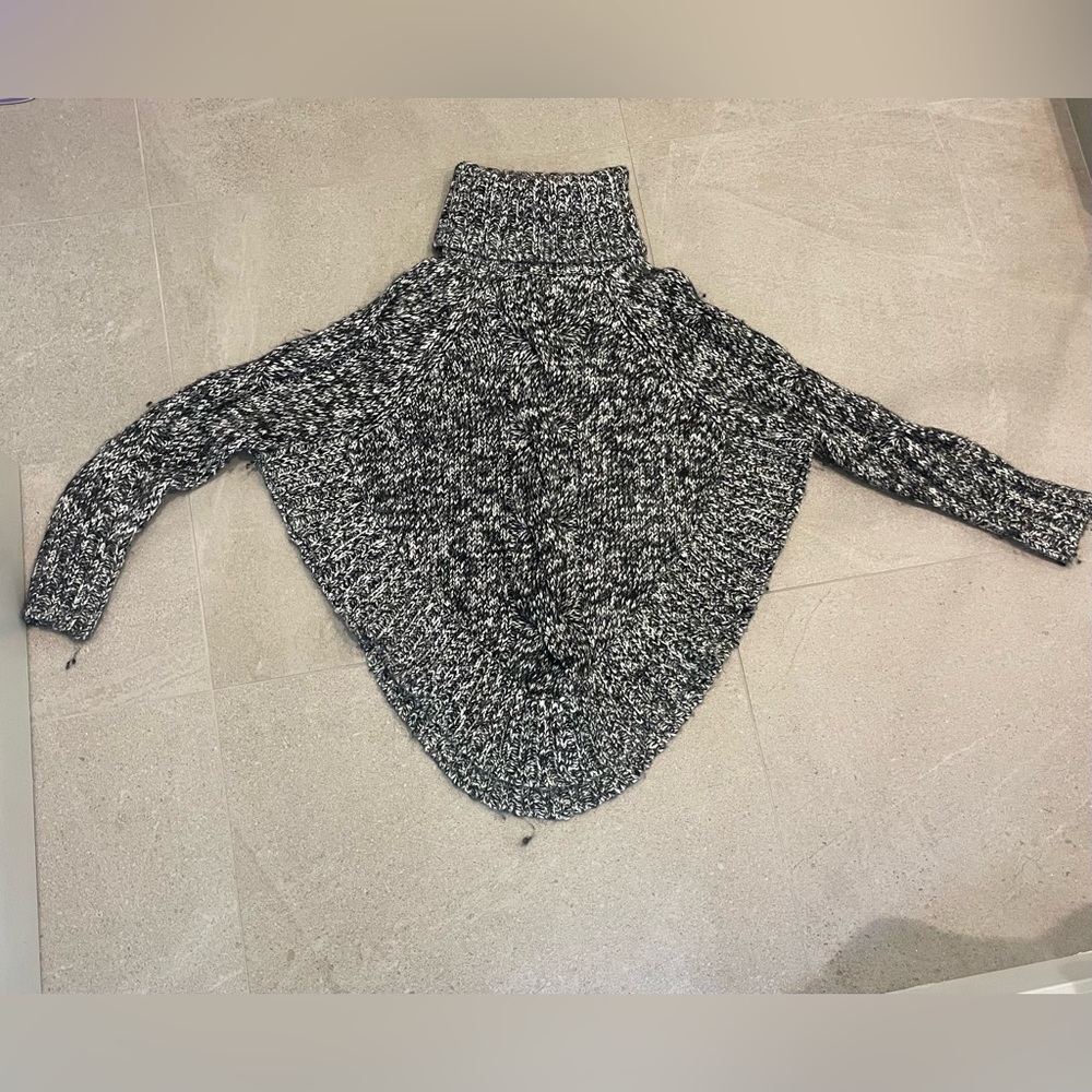 Cameo Black and White Knit turtle neck Sweater